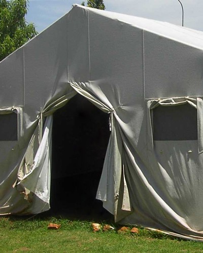 Изготавливаем солдатские палатки в Украинске вместимостью <strong>до 70 человек</strong>